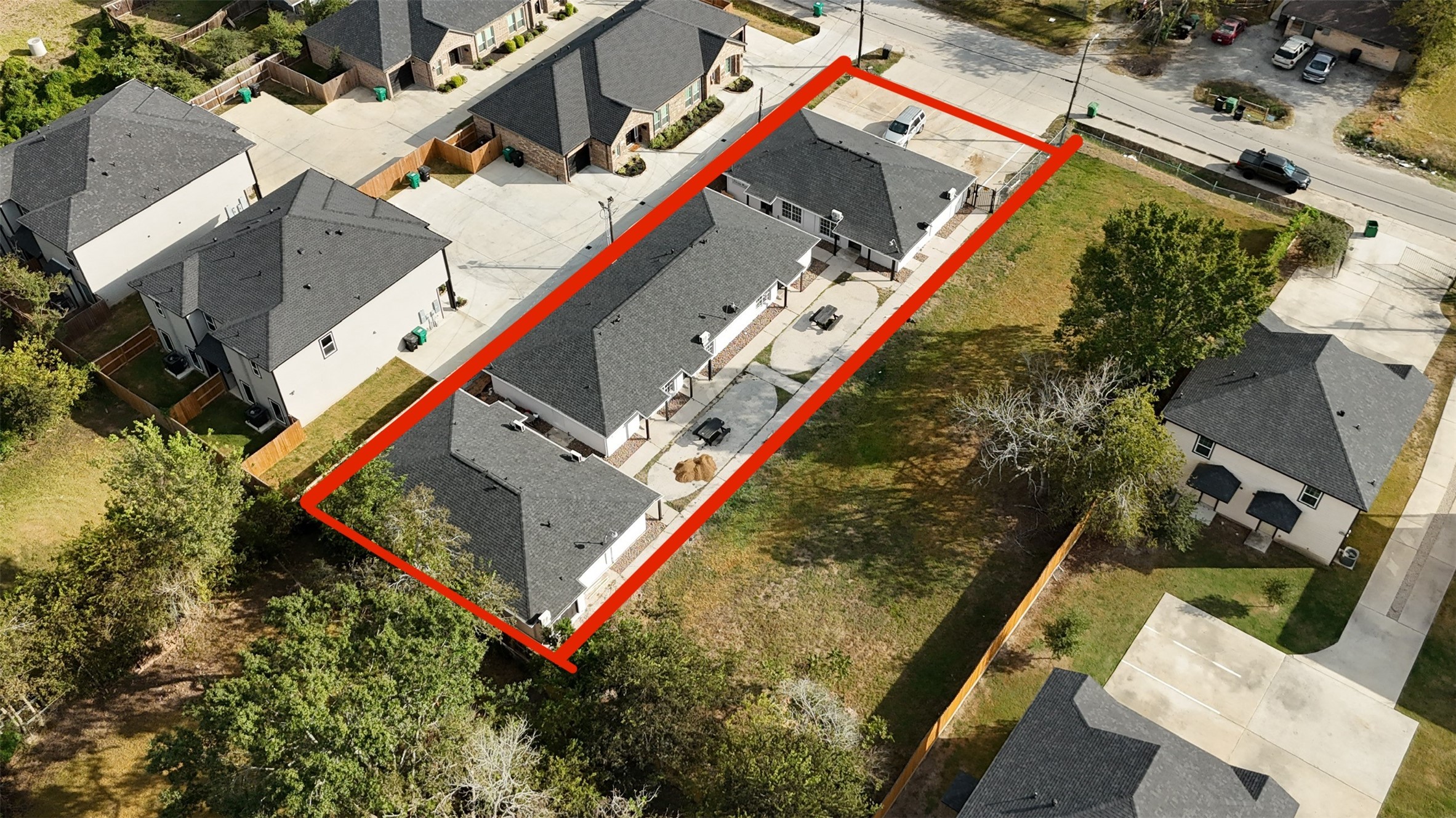 5017 Mallow Street Houston, TX 77033 - Photo 4 of 30 an aerial view of a house