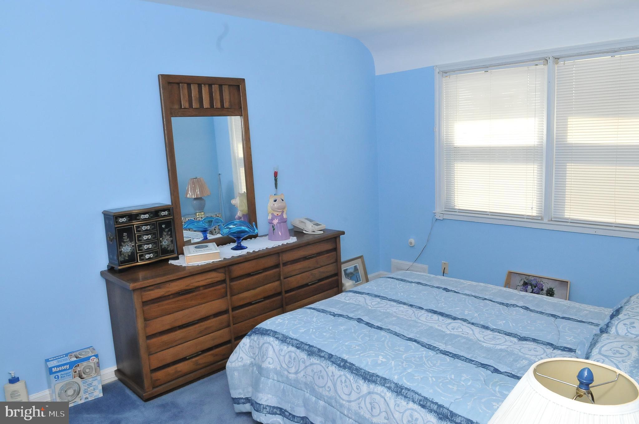 1339 Silverthorne Road Baltimore, MD 21239 - Photo 17 of 38