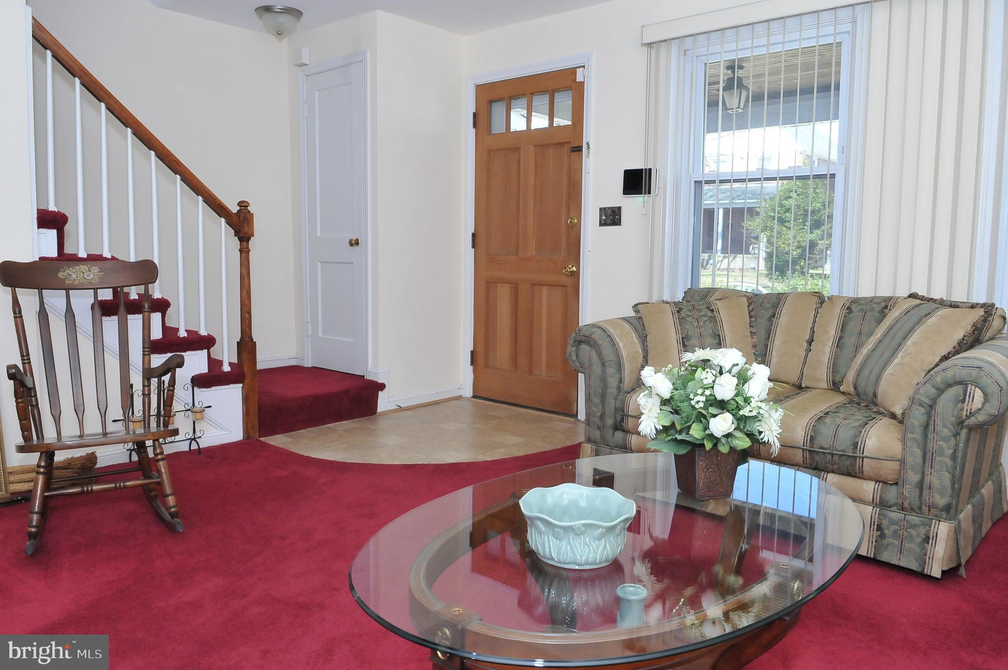 1339 Silverthorne Road Baltimore, MD 21239 - Photo 5 of 38