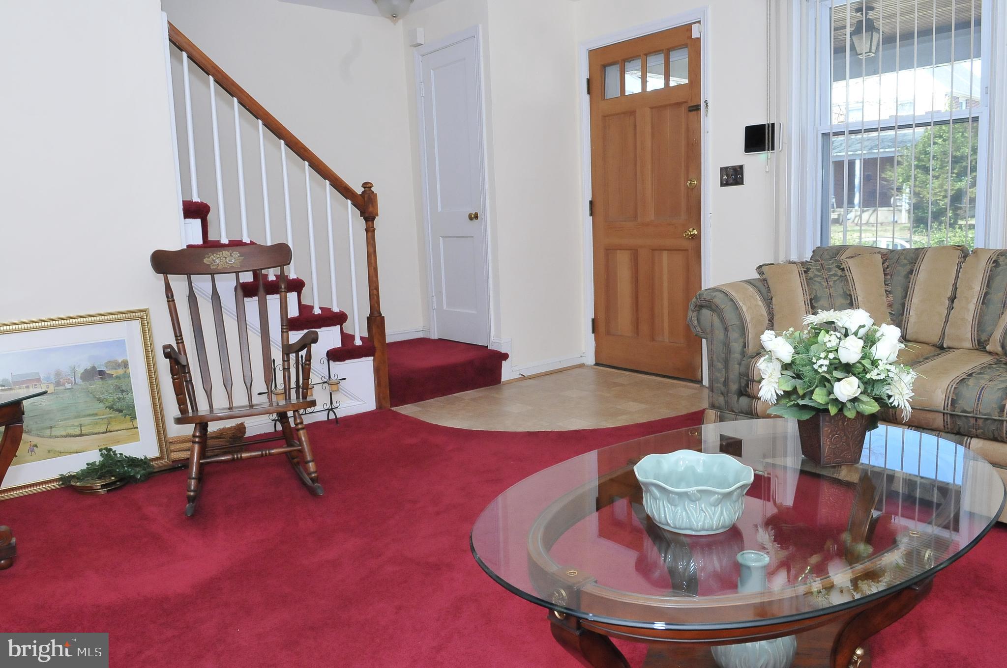 1339 Silverthorne Road Baltimore, MD 21239 - Photo 6 of 38