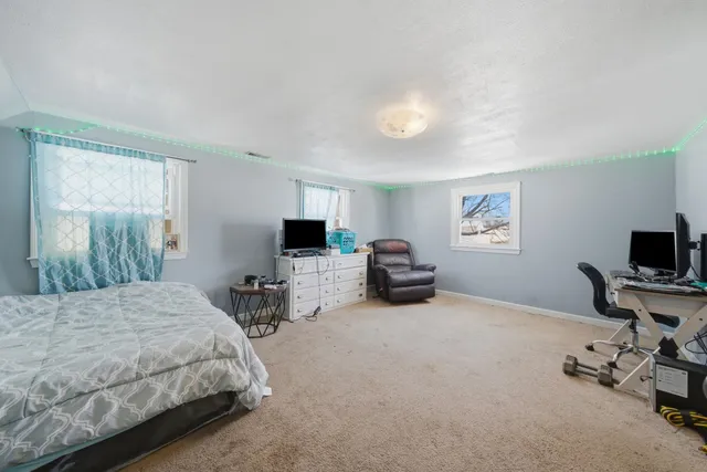 $449,000 | 32 Fairview Avenue, Nashua, NH 03060