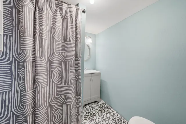 $449,000 | 32 Fairview Avenue, Nashua, NH 03060