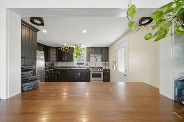 $449,000 | 32 Fairview Avenue, Nashua, NH 03060