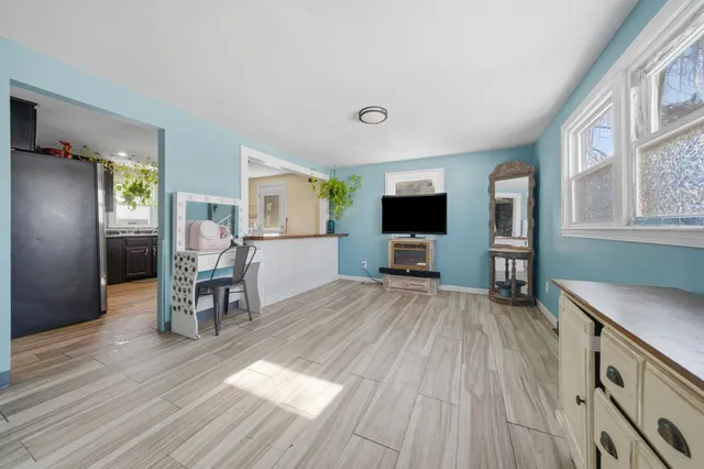 $449,000 | 32 Fairview Avenue, Nashua, NH 03060