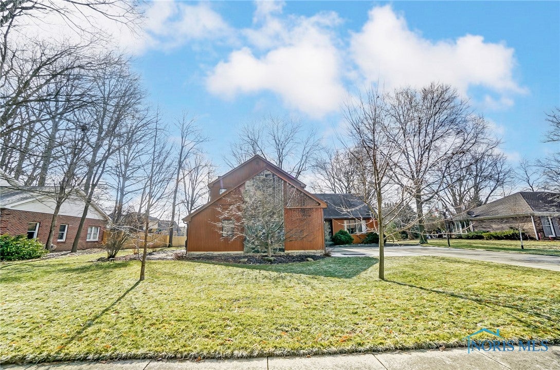 2325 Foxmoor Road Findlay, OH 45840 - Photo 3 of 42 Gallery Image 3