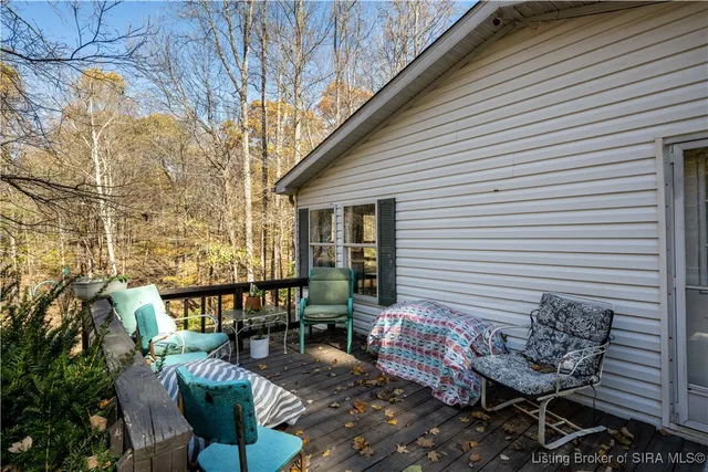 $299,900 | 835 Hunter's Trace Road, Palmyra, IN 47164