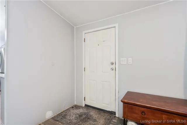 $299,900 | 835 Hunter's Trace Road, Palmyra, IN 47164