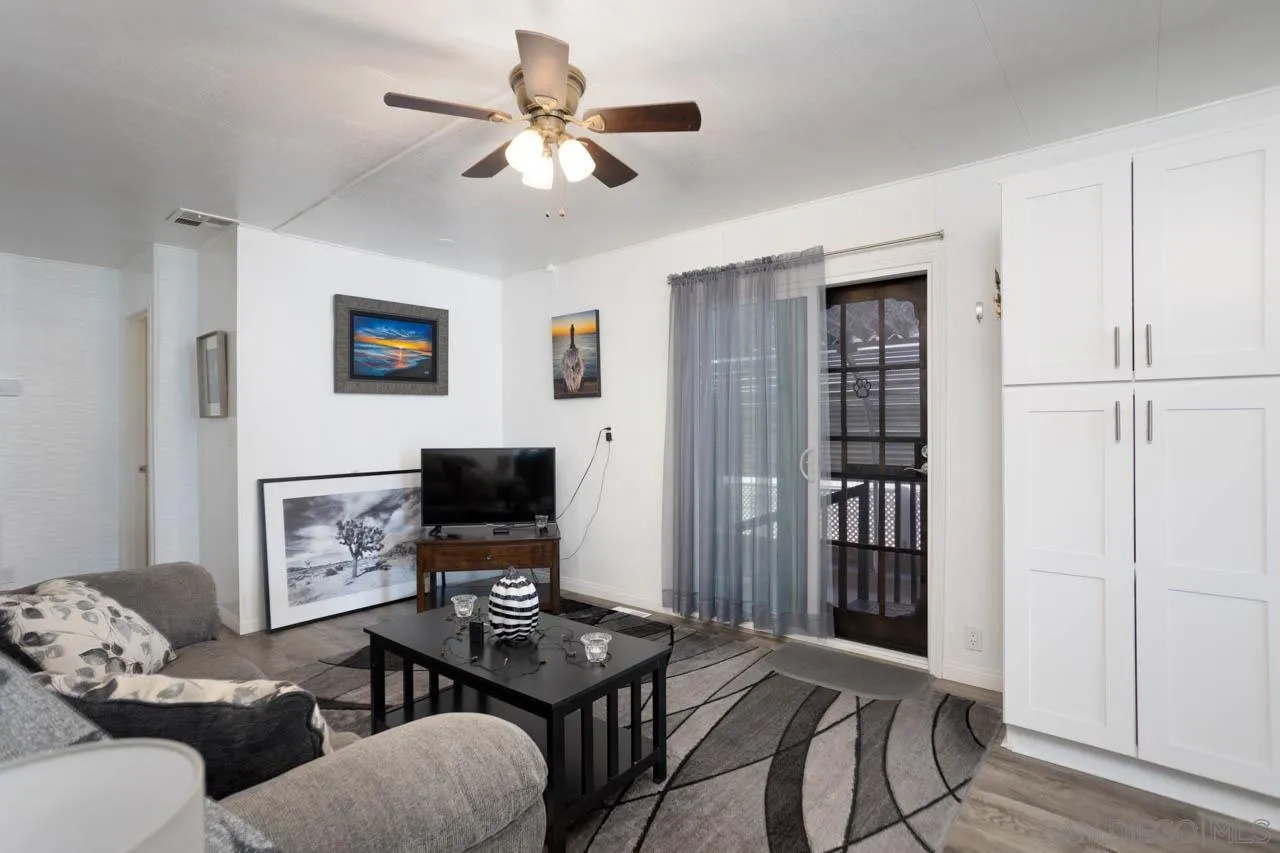 9500 Harritt Road Lakeside, CA 92040 - Photo 11 of 36