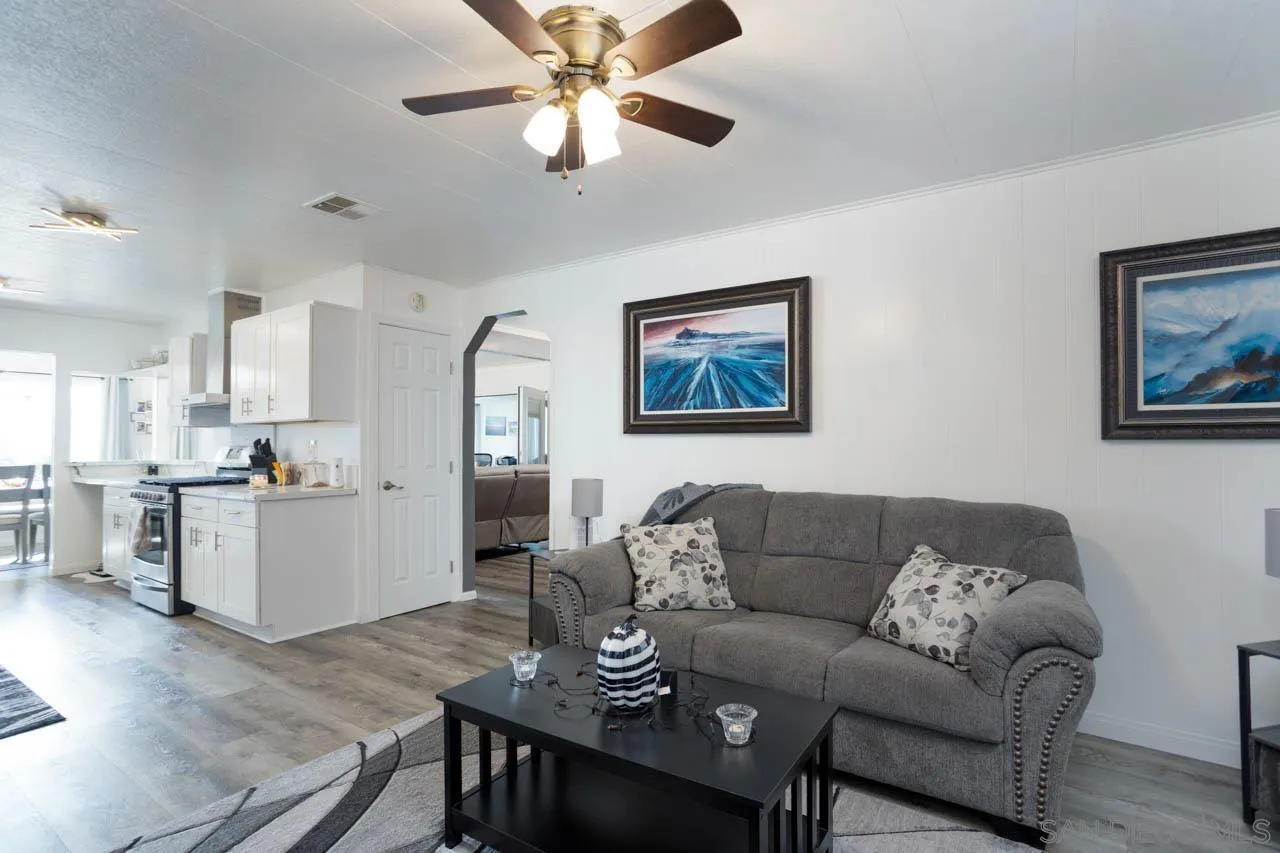 9500 Harritt Road Lakeside, CA 92040 - Photo 12 of 36