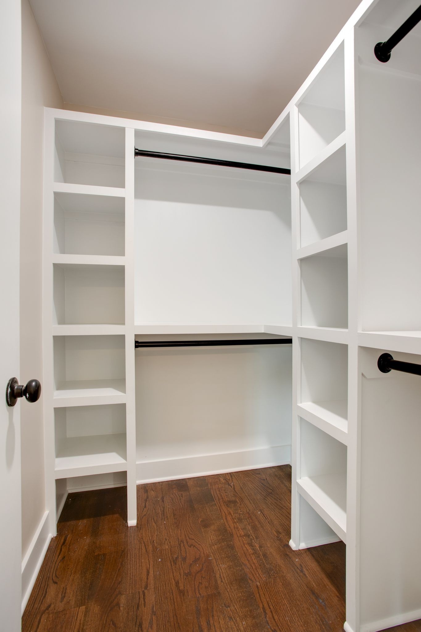 513 Transit Avenue Columbia, TN 38401 - Photo 12 of 26 a view of an empty walk in closet