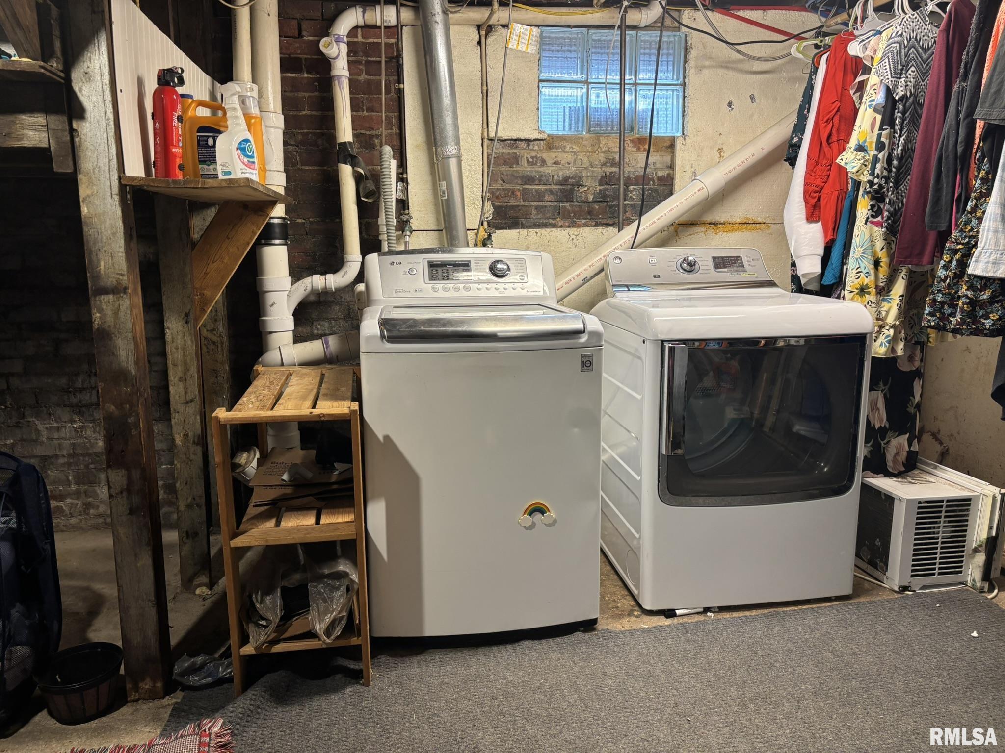 506 East Elm Street Canton, IL 61520 - Photo 28 of 33