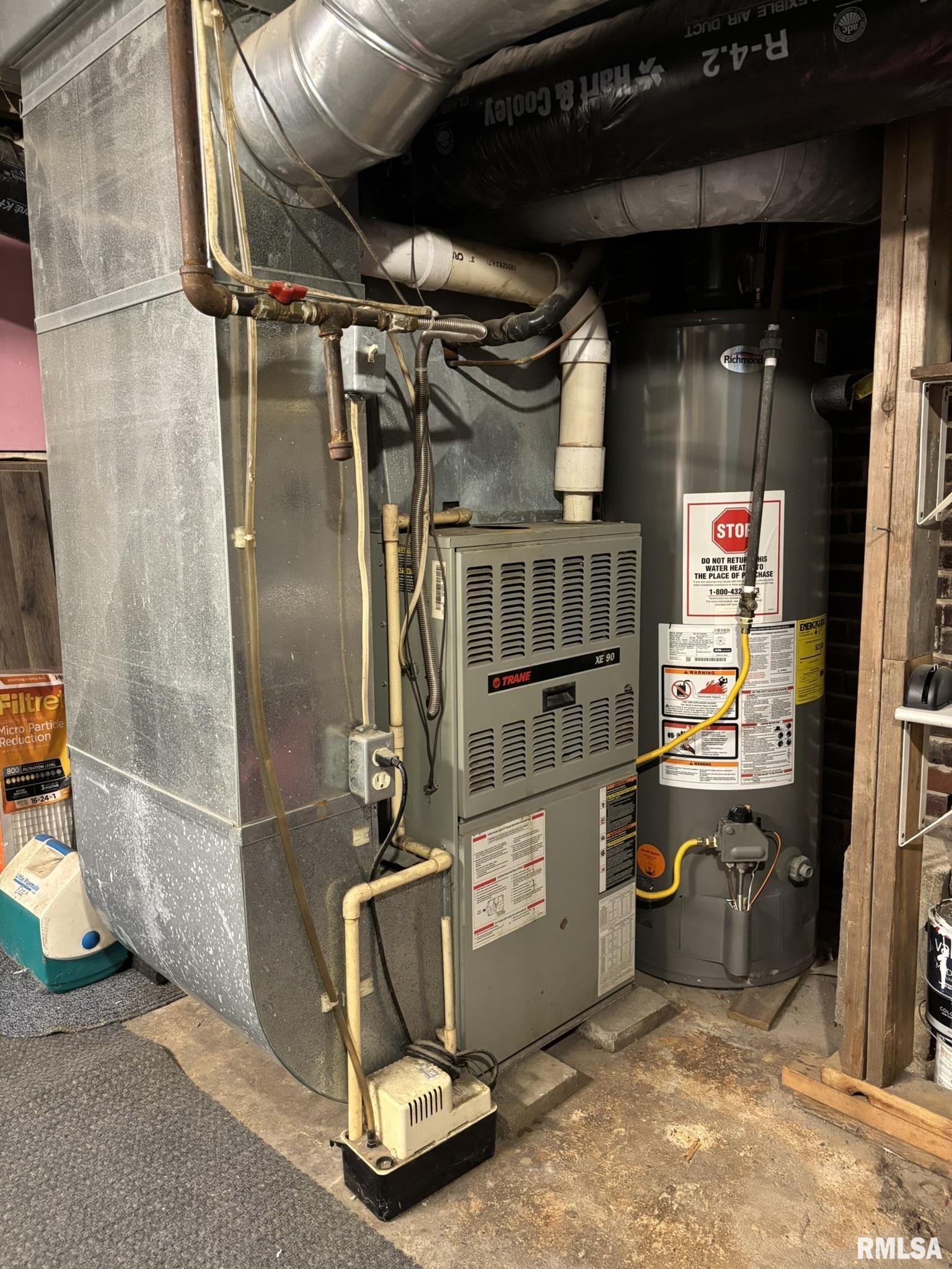 506 East Elm Street Canton, IL 61520 - Photo 31 of 33