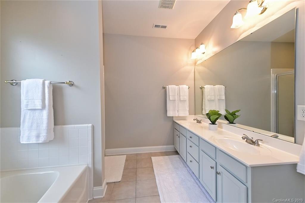 1411 Partridge Trail Court Tega Cay, SC 29708 - Photo 28 of 42 Gallery Image 28