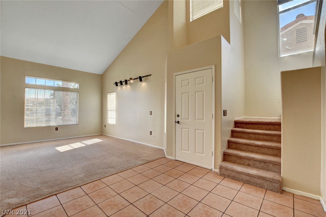 2144 Running River Road Henderson, NV 89074 - Photo 4 of 48