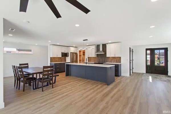 $399,990 | 1310 Mockingbird Lane, Mount Vernon, IN 47620