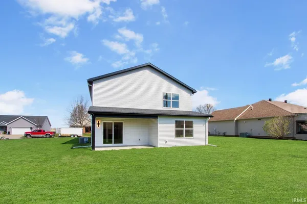 $399,990 | 1310 Mockingbird Lane, Mount Vernon, IN 47620