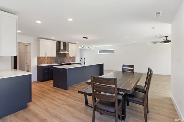 $399,990 | 1310 Mockingbird Lane, Mount Vernon, IN 47620