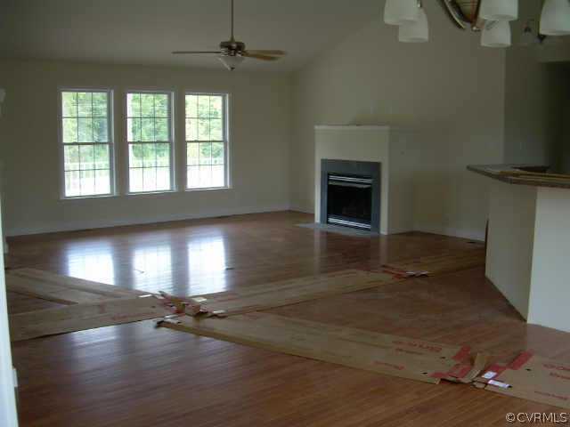 800 Lansing Road Petersburg, VA 23805 - Photo 5 of 6 Other - Great Room w/fireplace