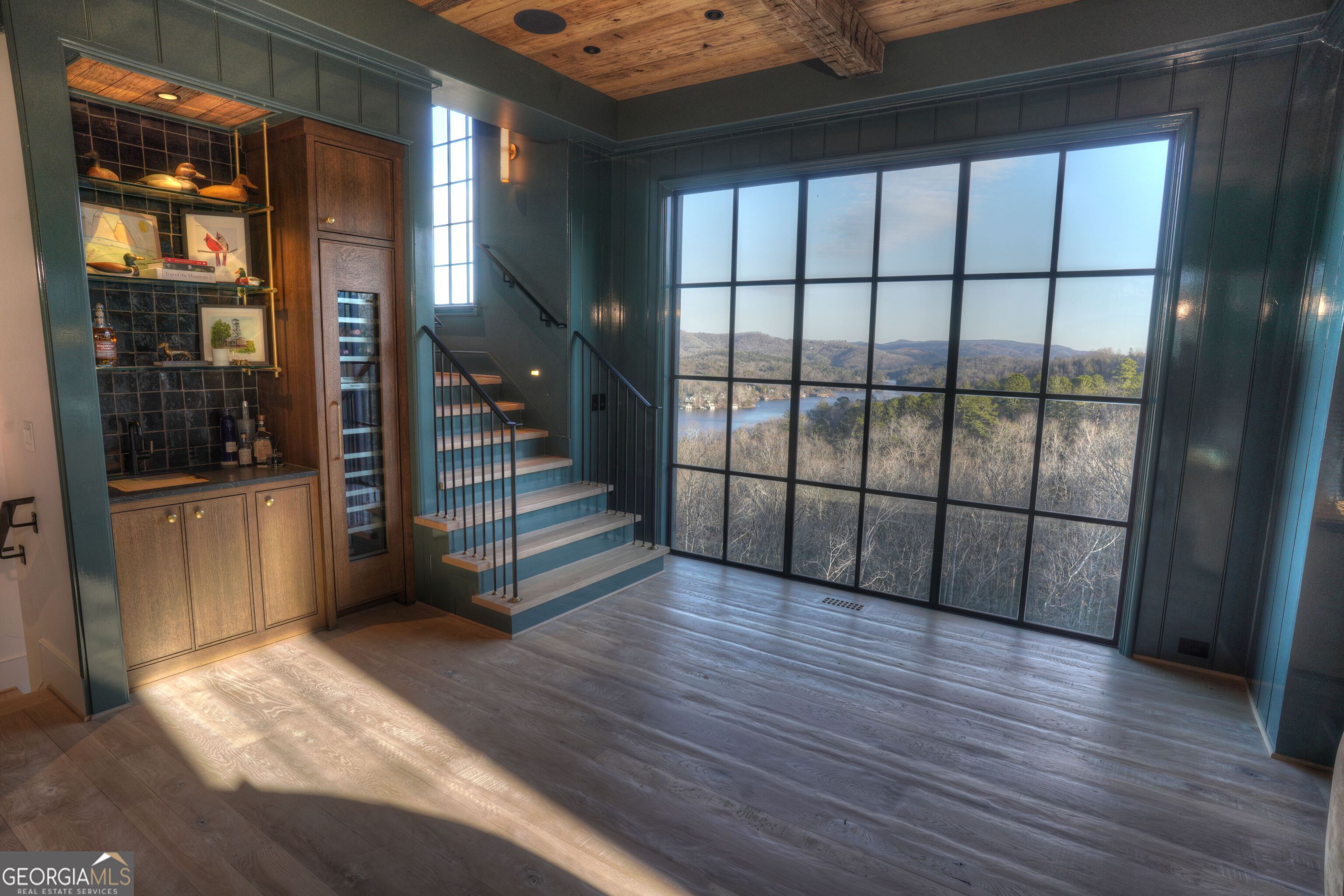 814 Summit Ridge Drive Clarkesville, GA 30523 - Photo 18 of 81