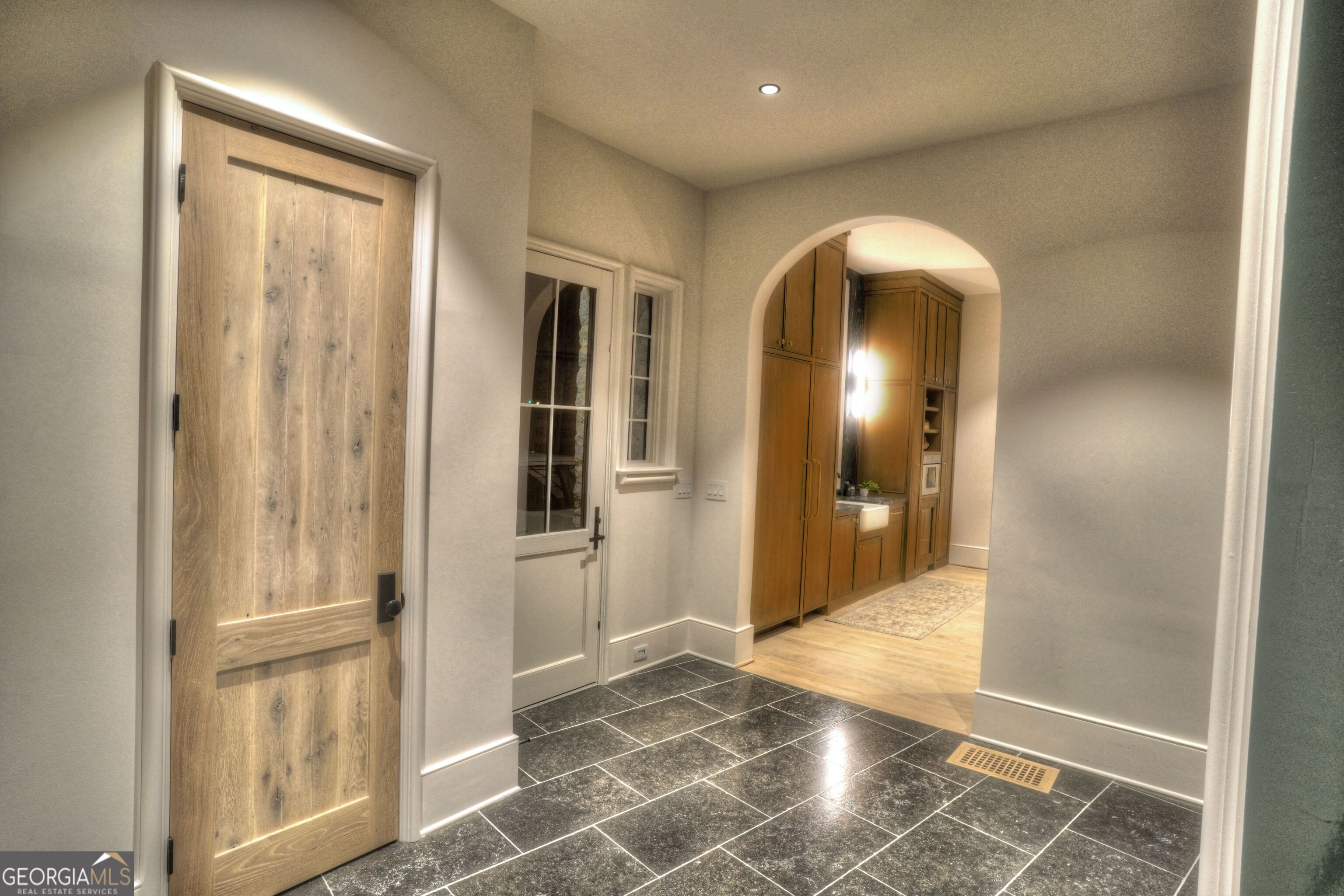 814 Summit Ridge Drive Clarkesville, GA 30523 - Photo 26 of 81