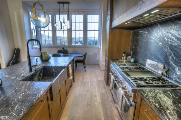 $3,695,000 | 814 Summit Ridge Drive, Clarkesville, GA 30523