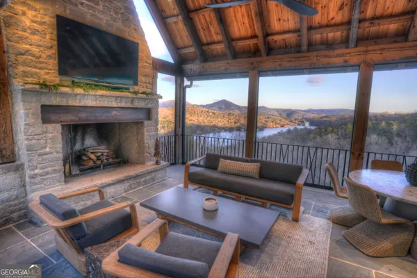 $3,695,000 | 814 Summit Ridge Drive, Clarkesville, GA 30523