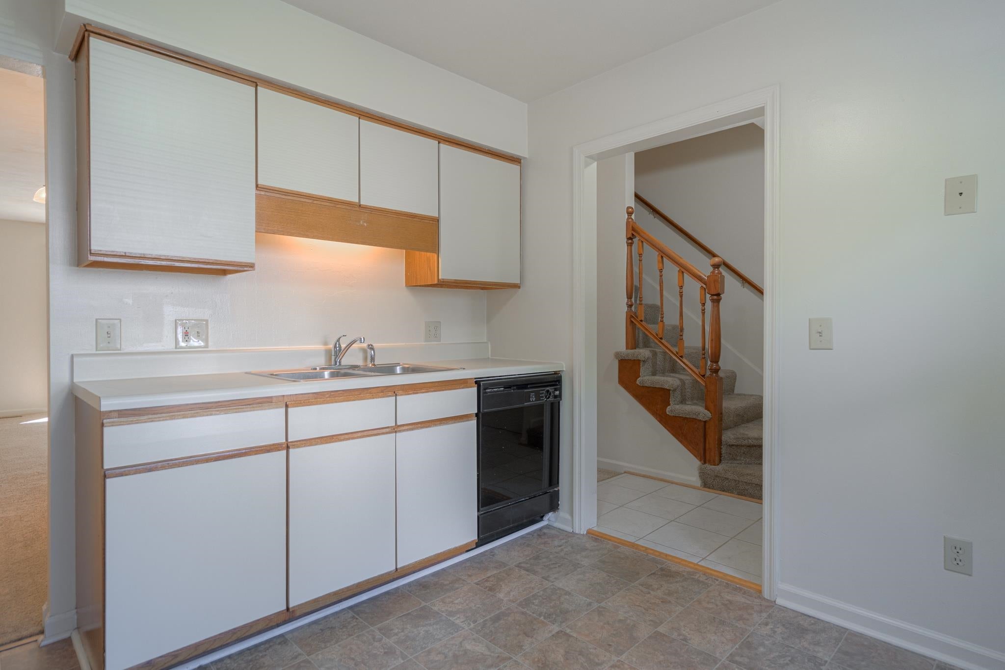2524 Ridge Road Blacksburg, VA 24060 - Photo 7 of 36 Gallery Image 7