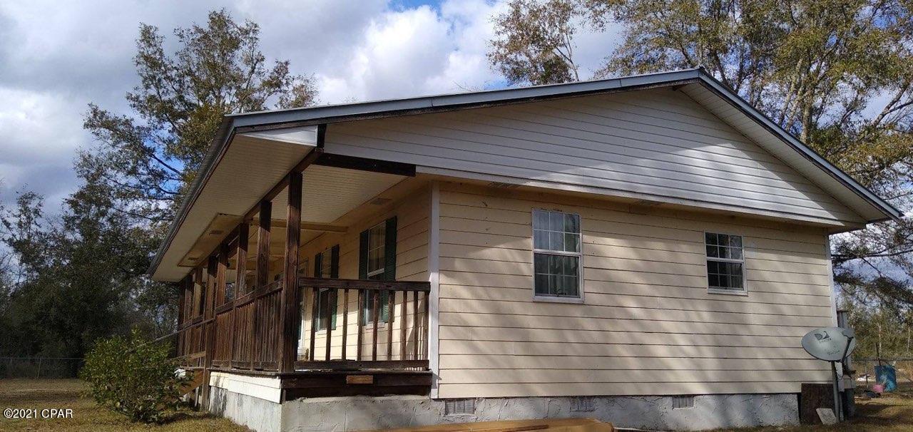 768 Lakepoint Road Alford, FL 32420 - Photo 2 of 22 Gallery Image 2