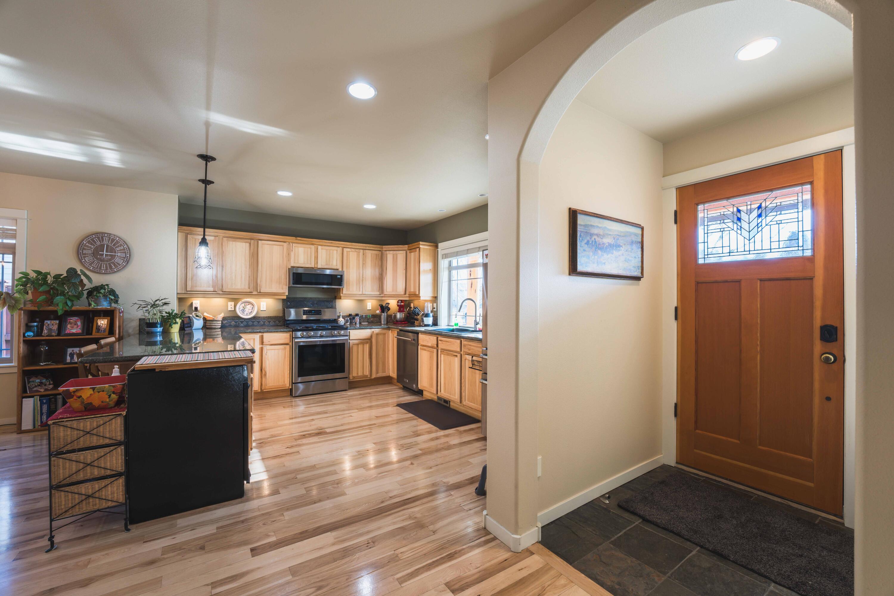20794 Alpine Ridge Place Bend, OR 97701 - Photo 9 of 84 Alpine Ridge-58
