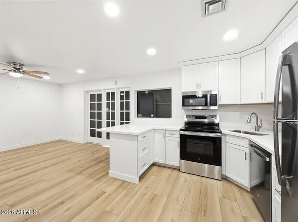 $220,000 | 18811 North 19th Avenue, Unit 2003, Phoenix, AZ 85027