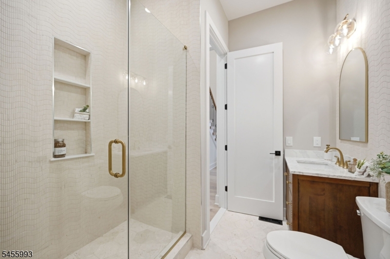 41 Orchard Road Florham Park, NJ 07932 - Photo 14 of 36 Gallery Image 14