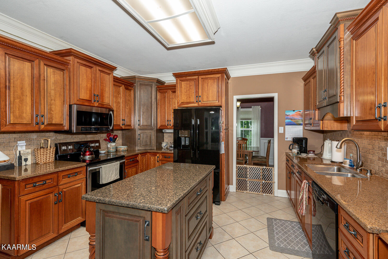8016 Walker Road Knoxville, TN 37938 - Photo 11 of 32 DSC_4581