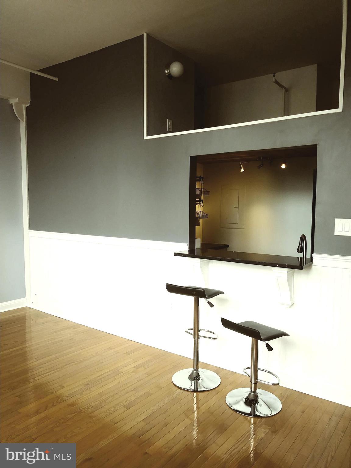 1010 Race Street, Unit 8M Philadelphia, PA 19107 - Photo 6 of 13 a view of reception area