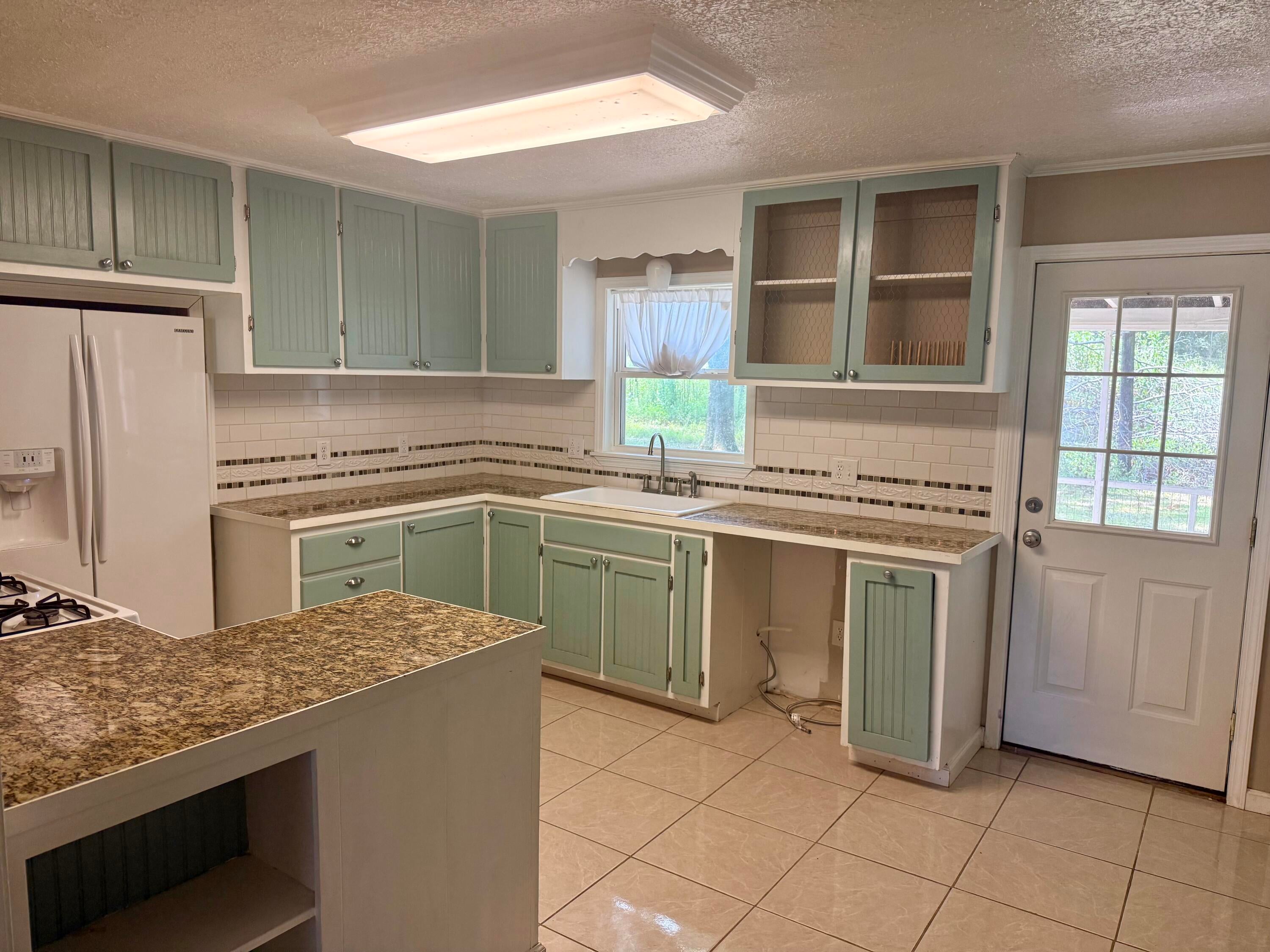 5131 River Road Mantachie, MS 38855 - Photo 5 of 21 Gallery Image 5