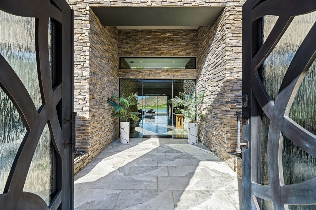 49967 Ridge View Way Palm Desert, CA 92260 - Photo 7 of 68 Gated entry.