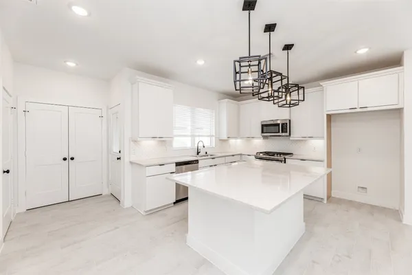 $2,850 | 15131 Colorado Bnd Pk Drive, Cypress, TX 77433