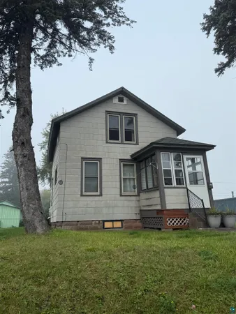 $125,000 | 609 Vaughn Avenue, Ashland, WI 54806
