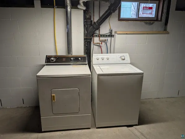 $125,000 | 609 Vaughn Avenue, Ashland, WI 54806