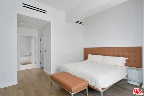$4,799,000 | 9000 West 3rd Street, Unit 106, Los Angeles, CA 90048