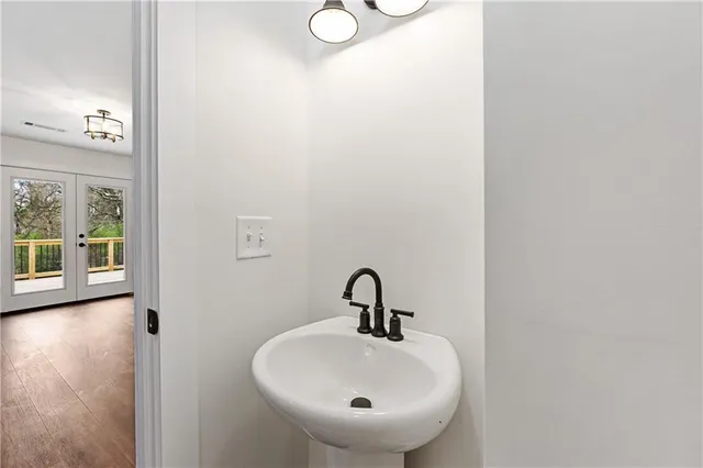 $1,800 | 668 Custer Avenue Southeast, Unit A, Atlanta, GA 30315