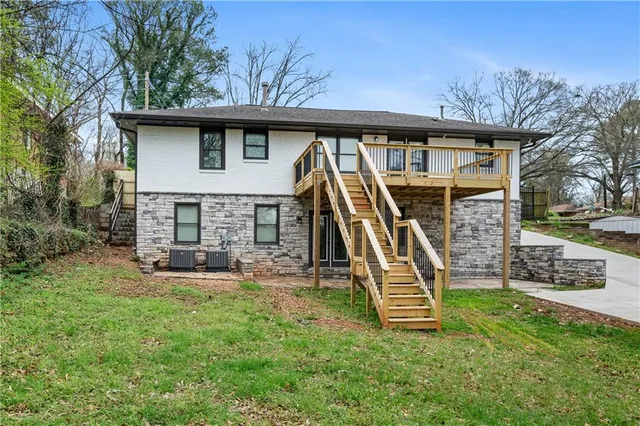 $1,800 | 668 Custer Avenue Southeast, Unit A, Atlanta, GA 30315