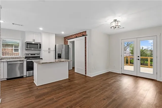 $1,800 | 668 Custer Avenue Southeast, Unit A, Atlanta, GA 30315