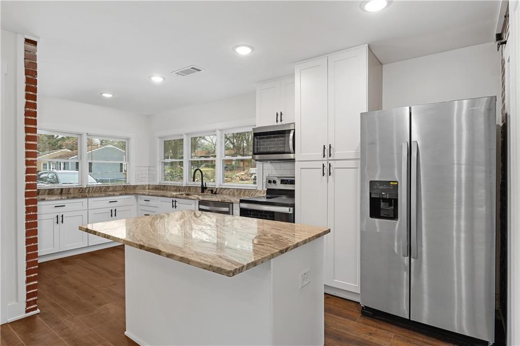 668 Custer Avenue Southeast, Unit A Atlanta, GA 30315 - Photo 10 of 26