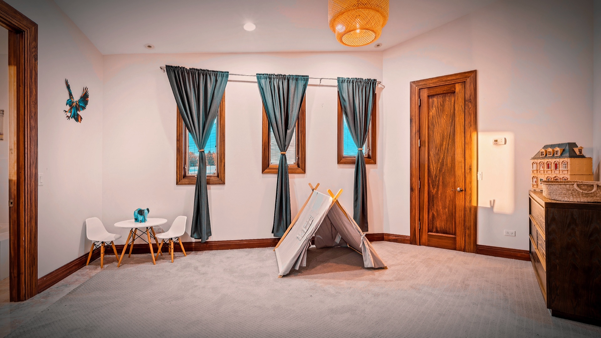 9666 Reding Circle Des Plaines, IL 60016 - Photo 40 of 54 a view of a room with gym equipment