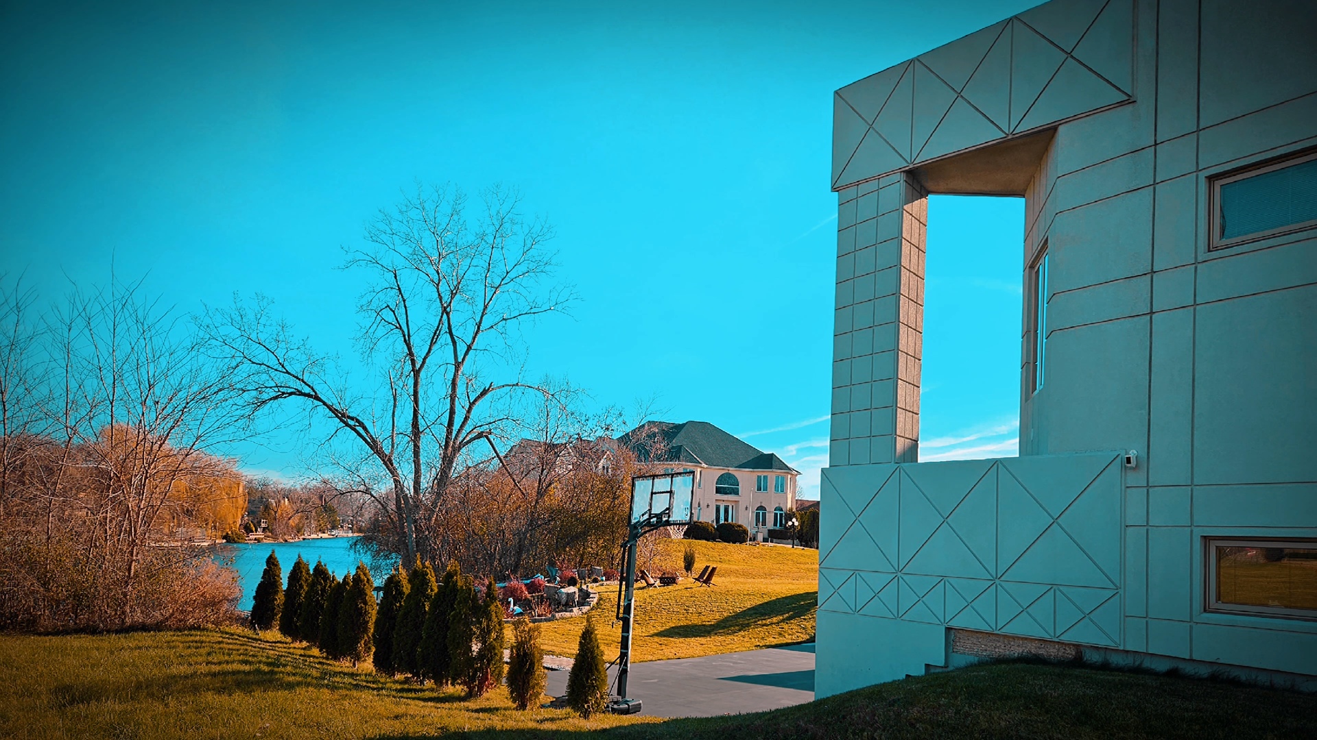 9666 Reding Circle Des Plaines, IL 60016 - Photo 8 of 54