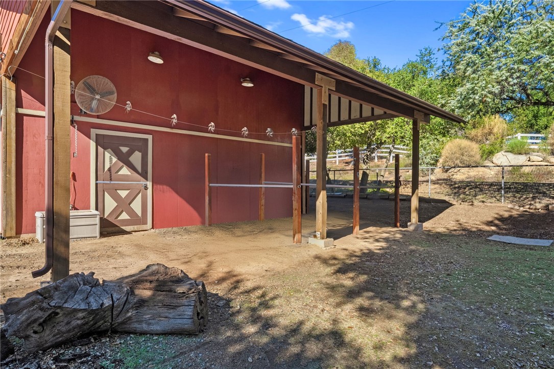 17705 Rodeo Road Lake Elsinore, CA 92530 - Photo 39 of 65 Wash Bays