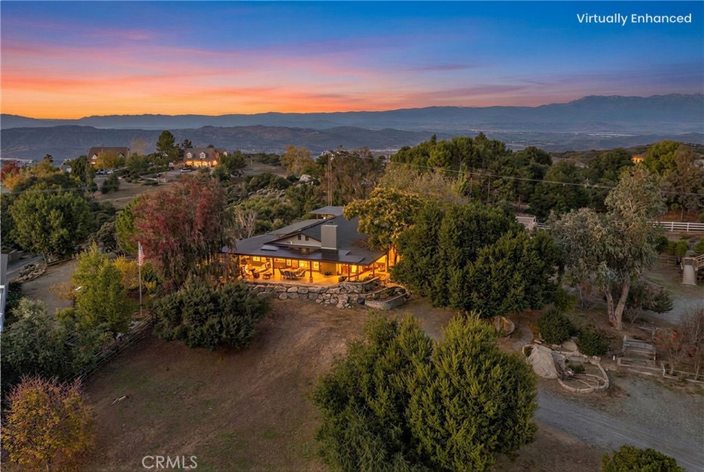 17705 Rodeo Road Lake Elsinore, CA 92530 - Photo 6 of 65