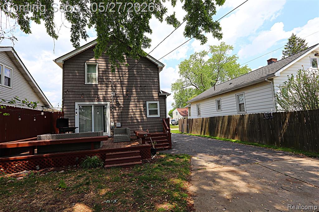 1149 Cambridge Road Berkley, MI 48072 - Photo 42 of 52