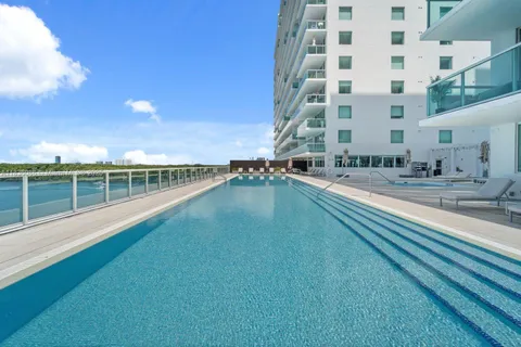 $2,499,000 | 400 Sunny Isles Boulevard, Unit 2008, Sunny Isles Beach, FL 33160