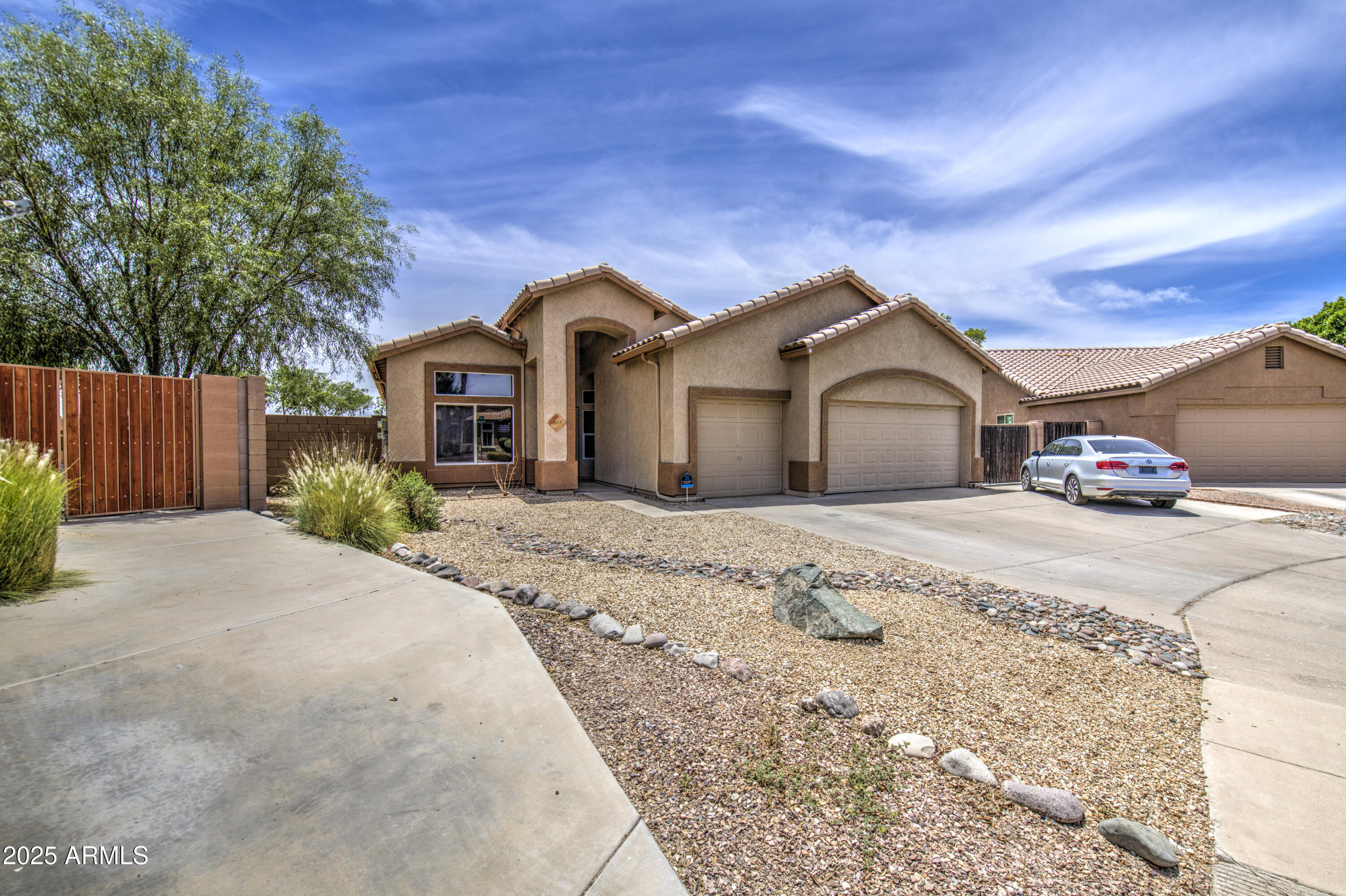863 South Del Rancho Mesa, AZ 85208 - Photo 1 of 30 Front 1